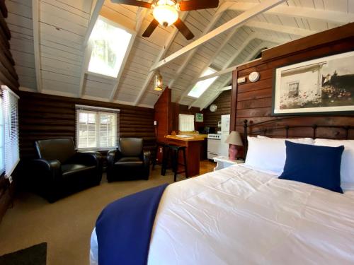 Pine Grove Cottages - photo 30
