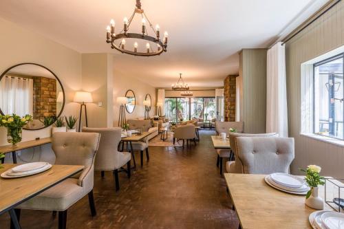 Macadamia Boutique Living