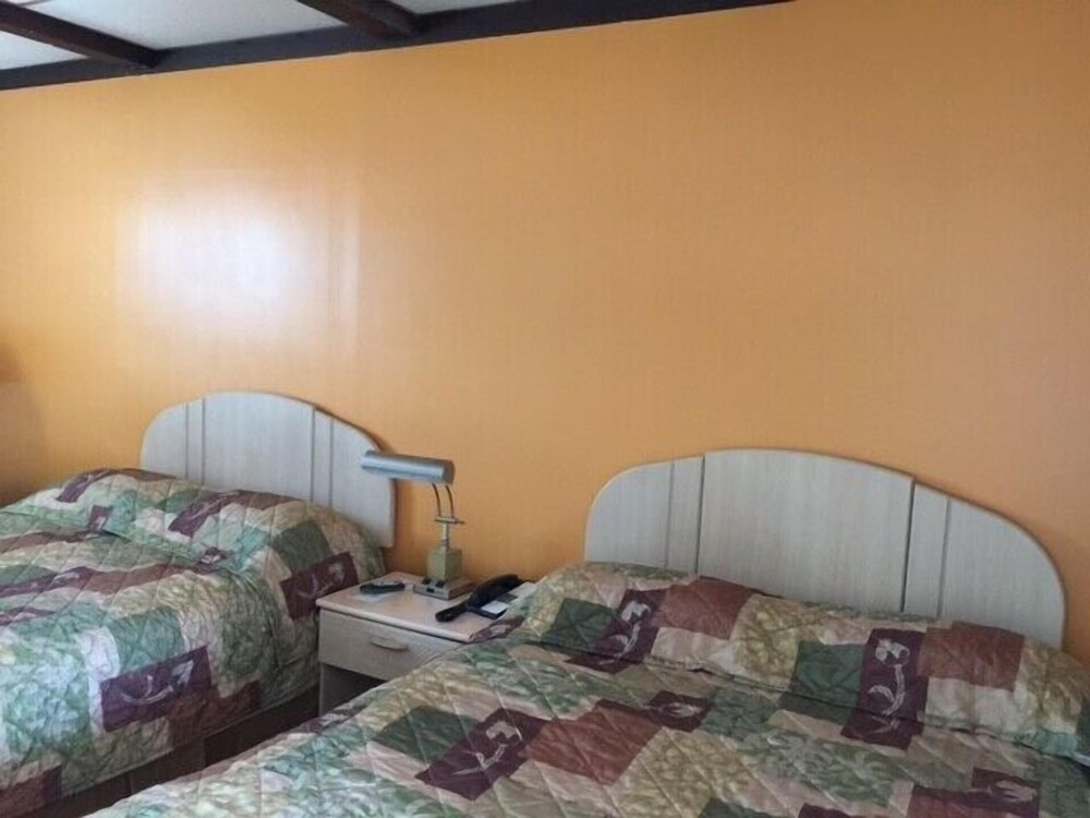 Hollander Motel - photo 20