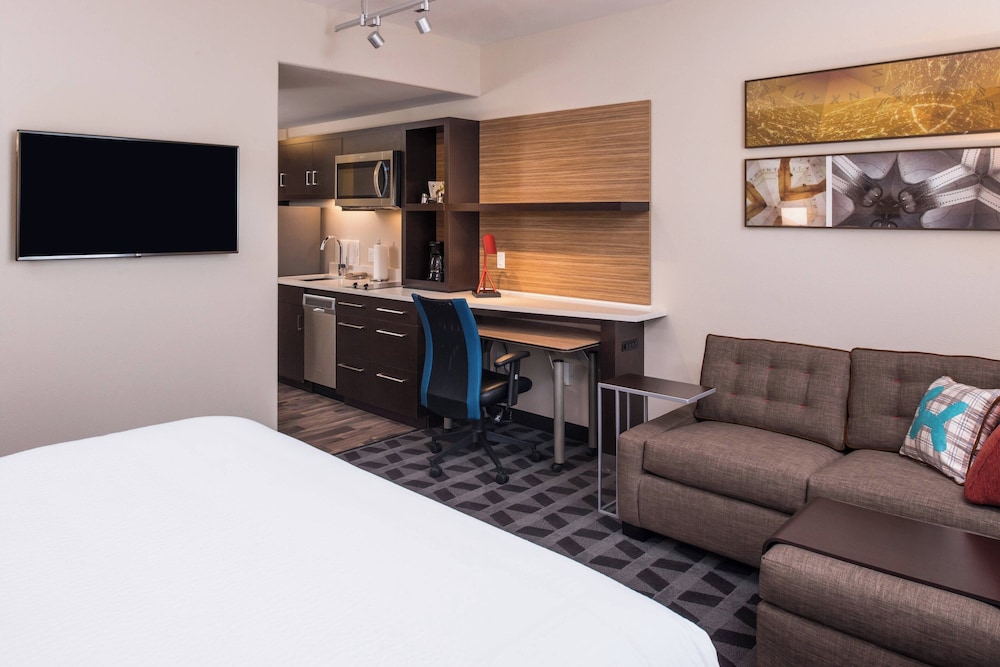 TownePlace Suites by Marriott Merced - photo 9