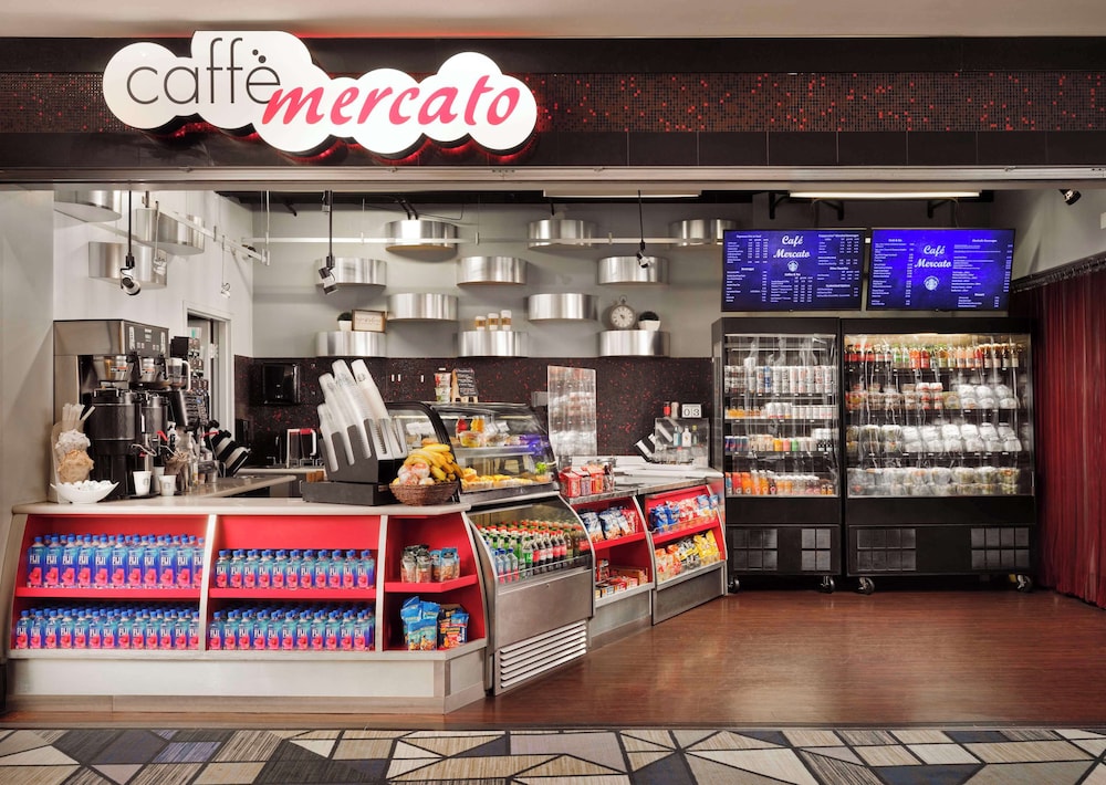 Hilton Chicago O'Hare Airport - photo 58