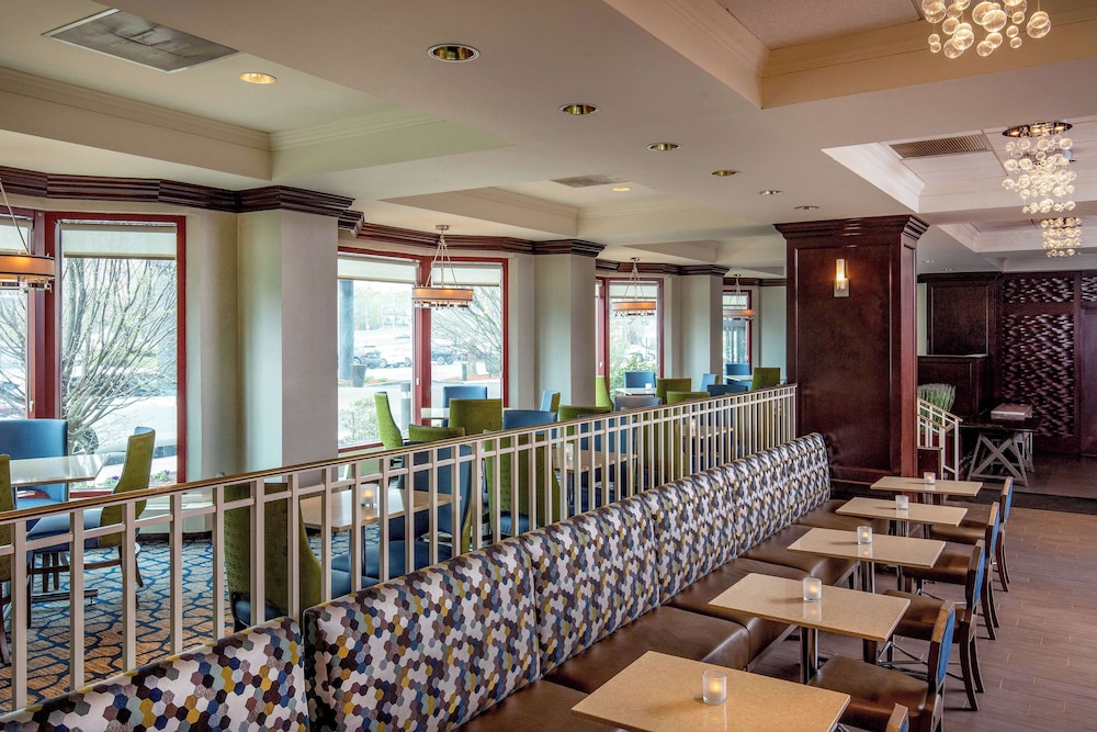 Embassy Suites by Hilton Boston Waltham - photo 50