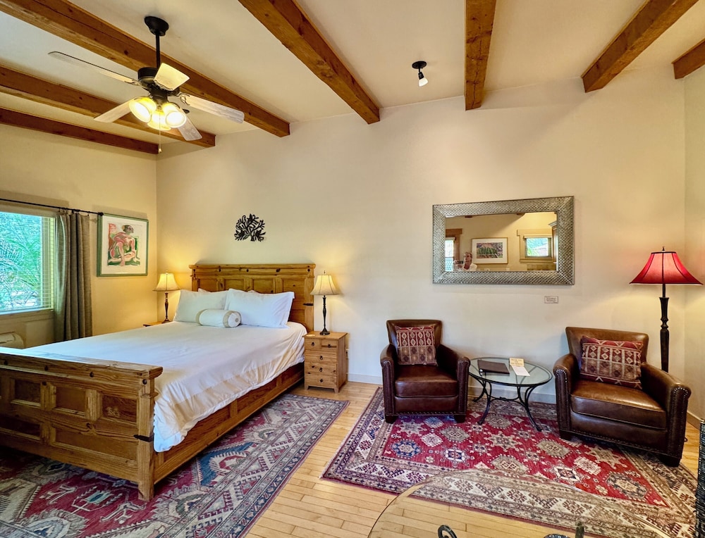 Blue Iguana Inn - photo 27