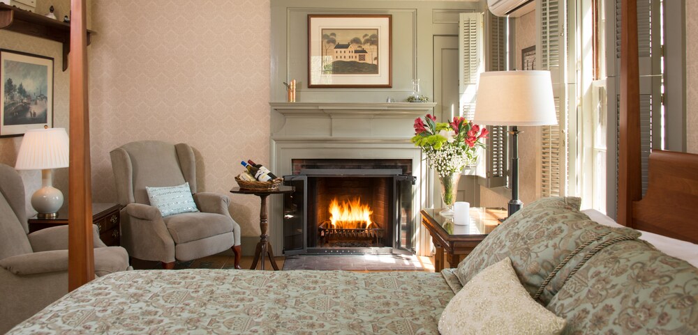 Ashley Manor - photo 18