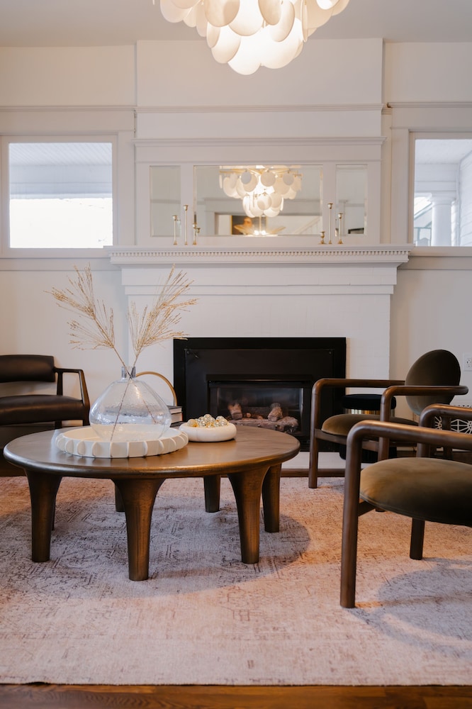 Greenbriar Inn - photo 3