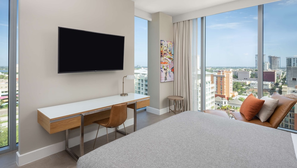 Canopy by Hilton West Palm Beach Downtown - photo 10