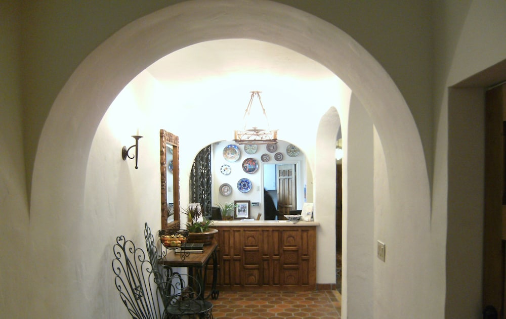 The Eagle Inn - photo 183