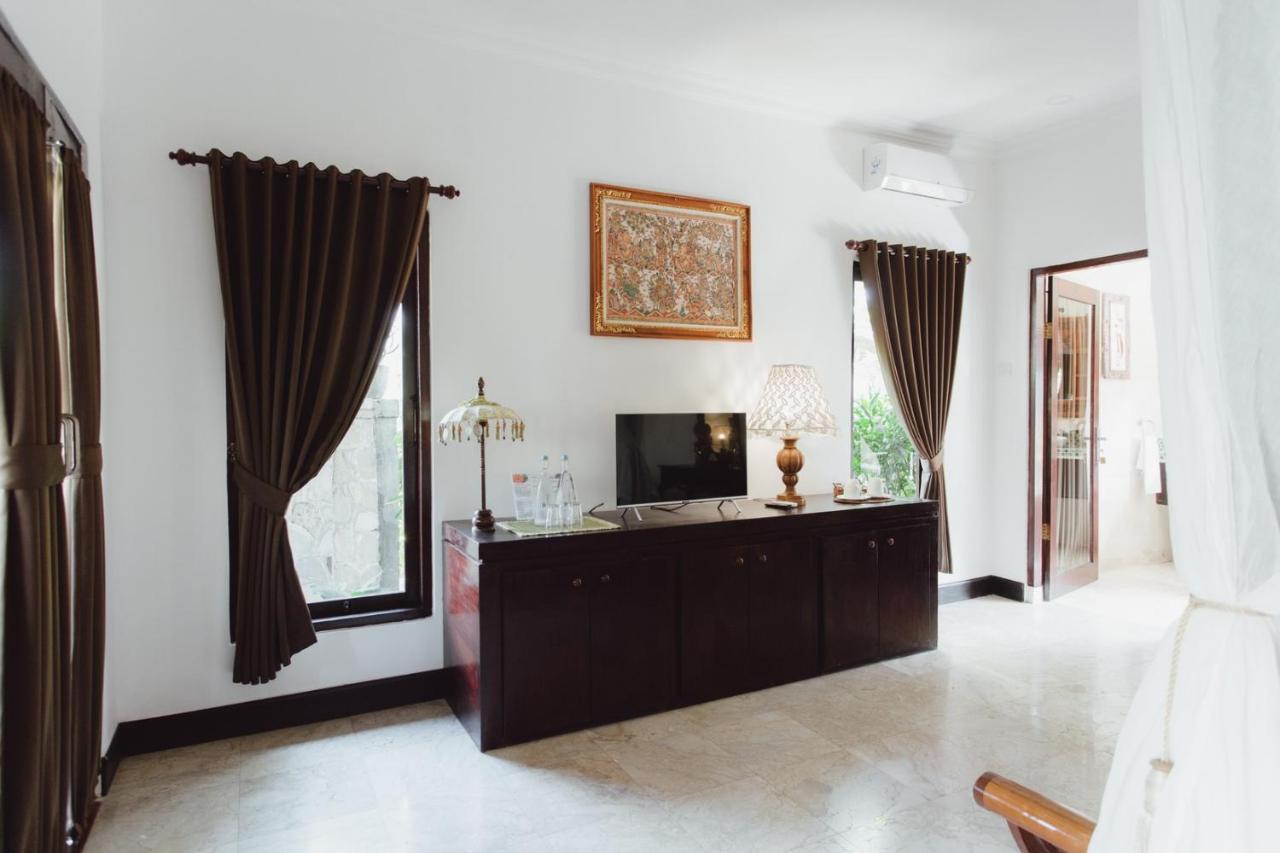 Kishi Kishi ArtVilla by ArthouseBali — 4-Star Luxury Hotel in Bali, Indonesia
