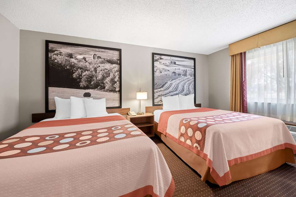 Super 8 by Wyndham Waverly - photo 15