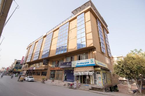 Grace Crown Hotel in Rawalpindi, Pakistan