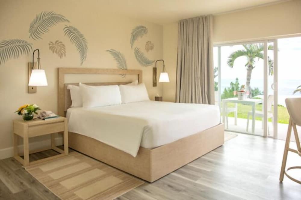 Coco Reef Bermuda in Hamilton, Bermuda