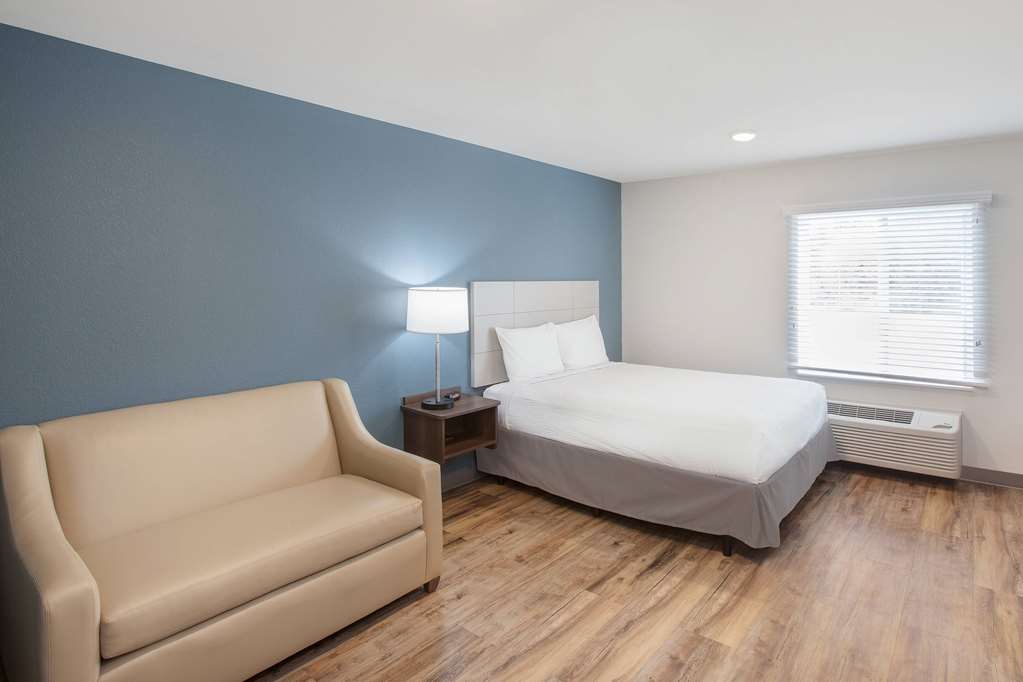 WoodSpring Suites West Monroe - photo 10