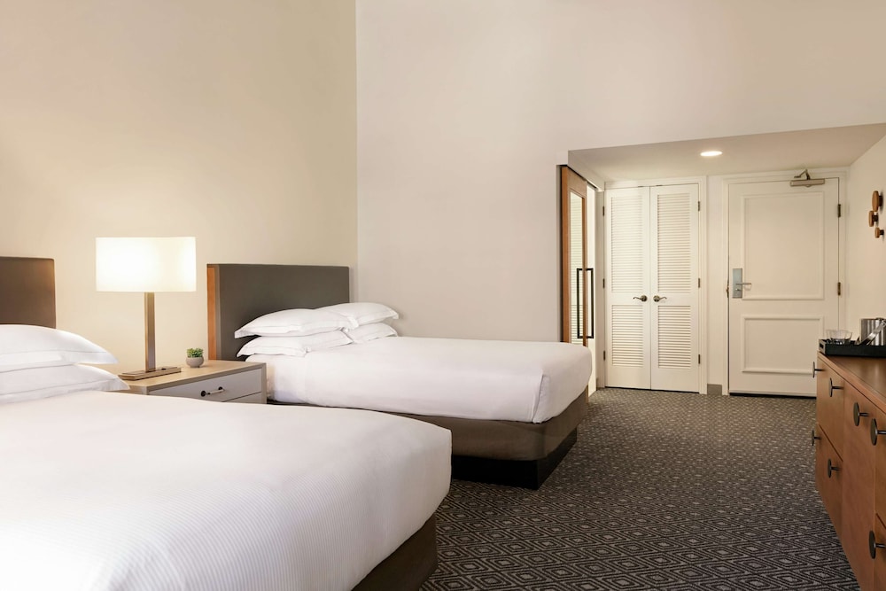 Hilton Scottsdale Resort & Villas - photo 15