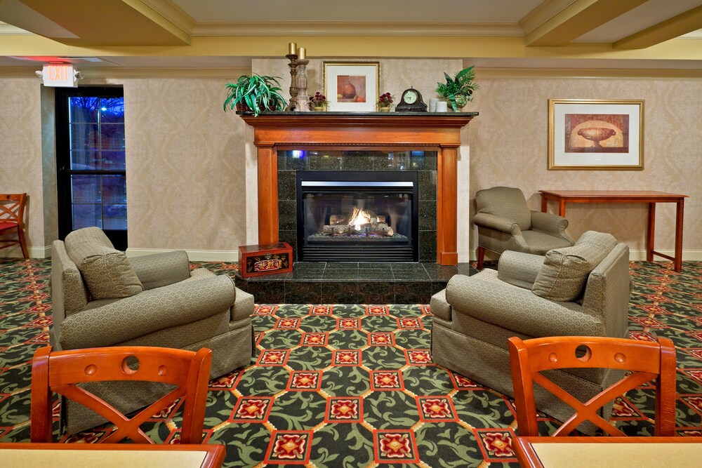 Holiday Inn Express Suites Clifton Park by IHG - photo 38