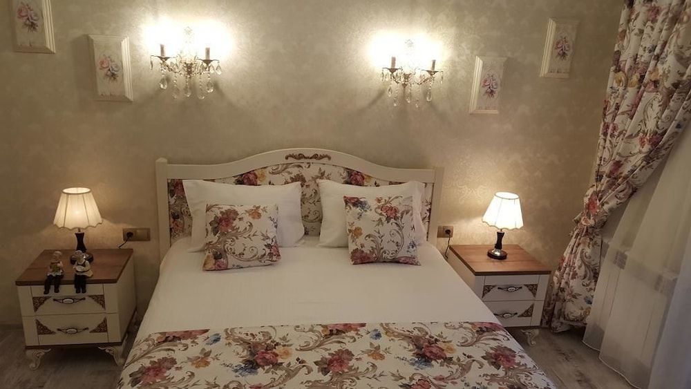 English Home Tbilisi