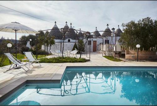 Trulli Azzalema with exclusive pool — 4-Star Luxury Hotel in Brindisi, Italy