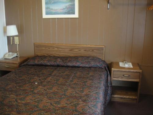 California Motel - photo 10