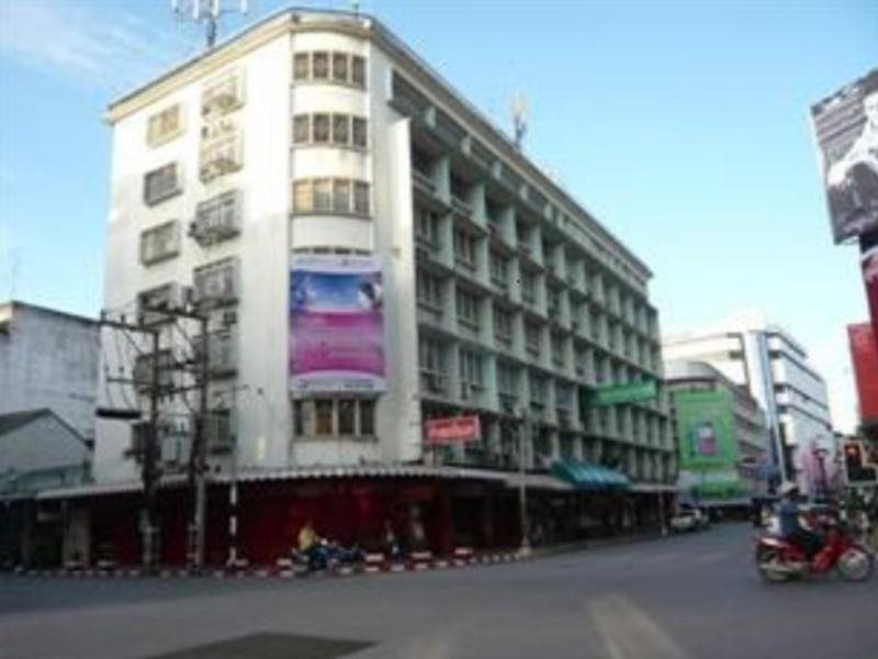 Laem Thong Hotel in Hat Yai, Thailand