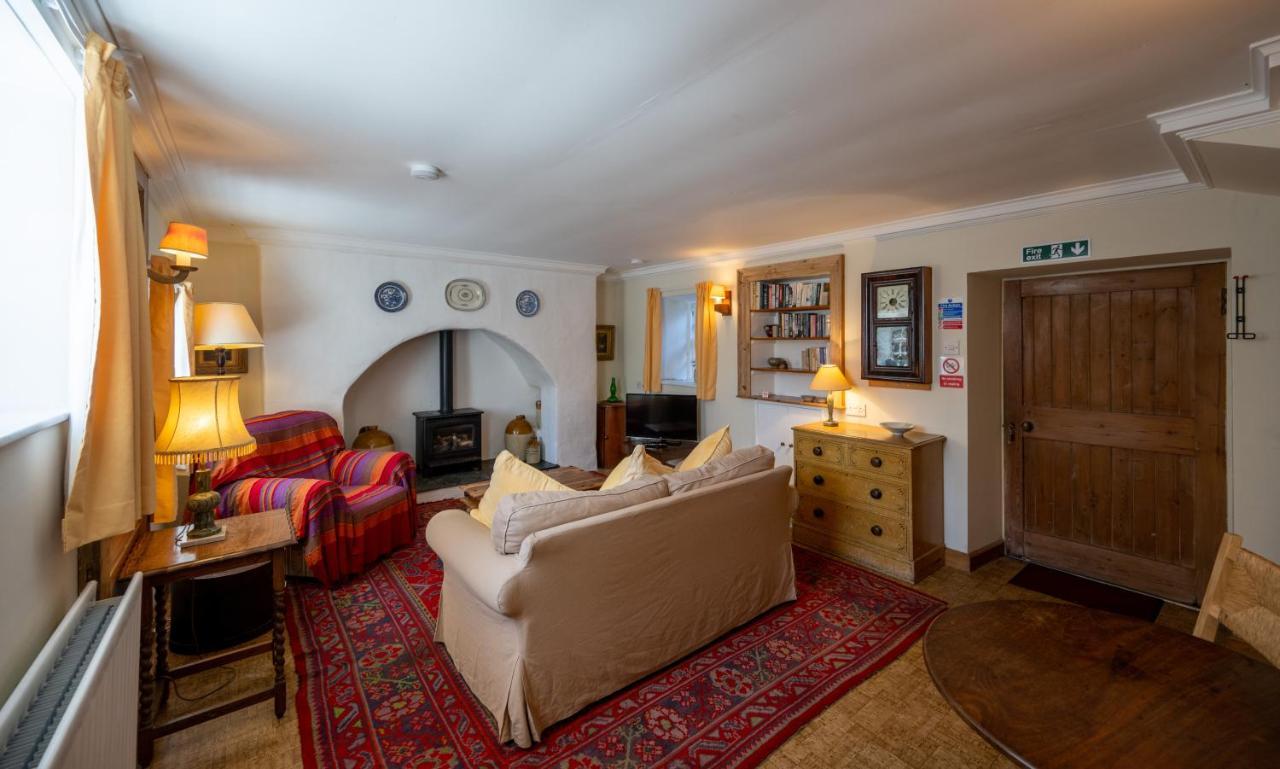 7 Shorehead Portsoy — 4-Star Luxury Hotel in Portsoy, United Kingdom