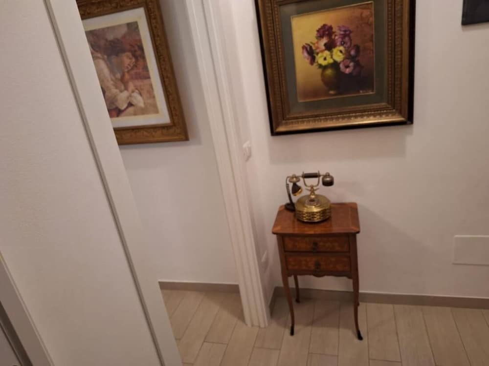 BnB Milano Dipinta di Blu — 4-Star Luxury Hotel in Milan, Italy