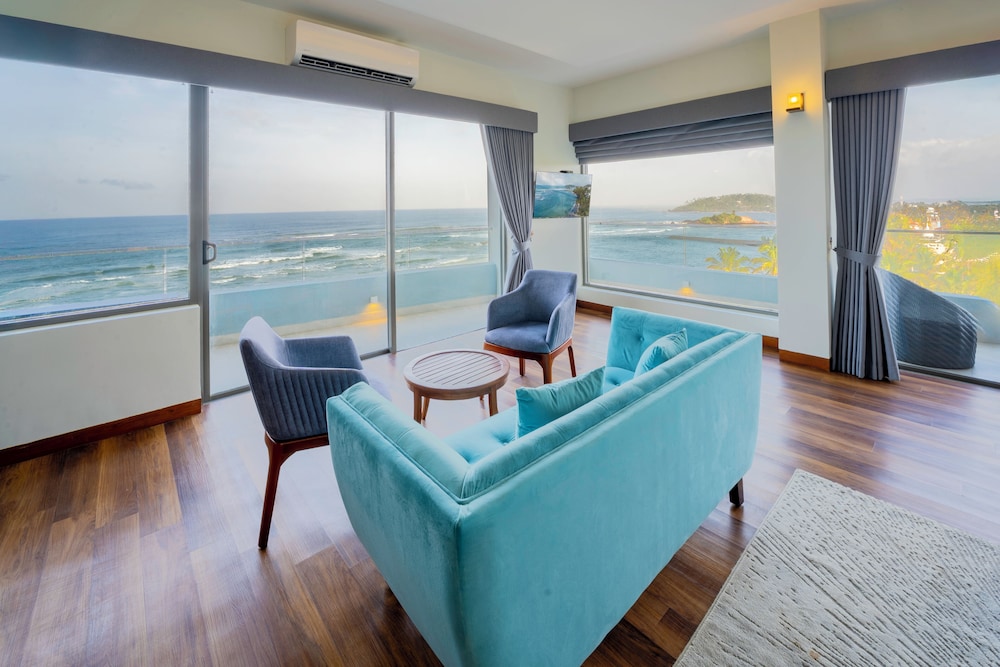 Sandy Bliss Mirissa — 4-Star Luxury Hotel in Mirissa City, Sri Lanka
