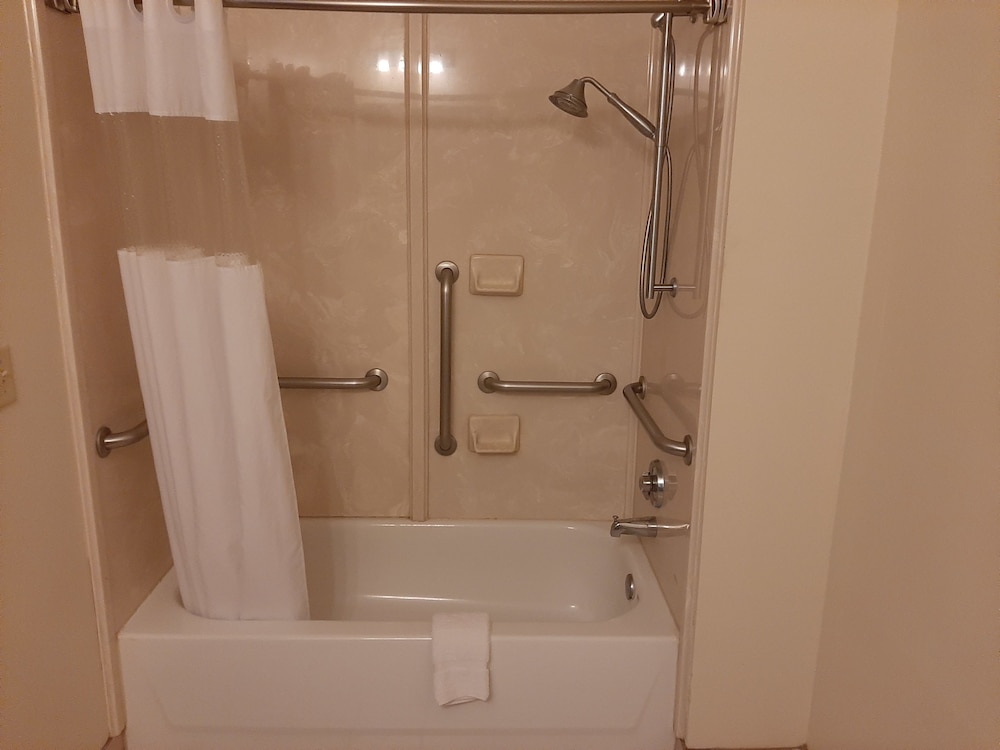 The Regal Hotel - photo 29