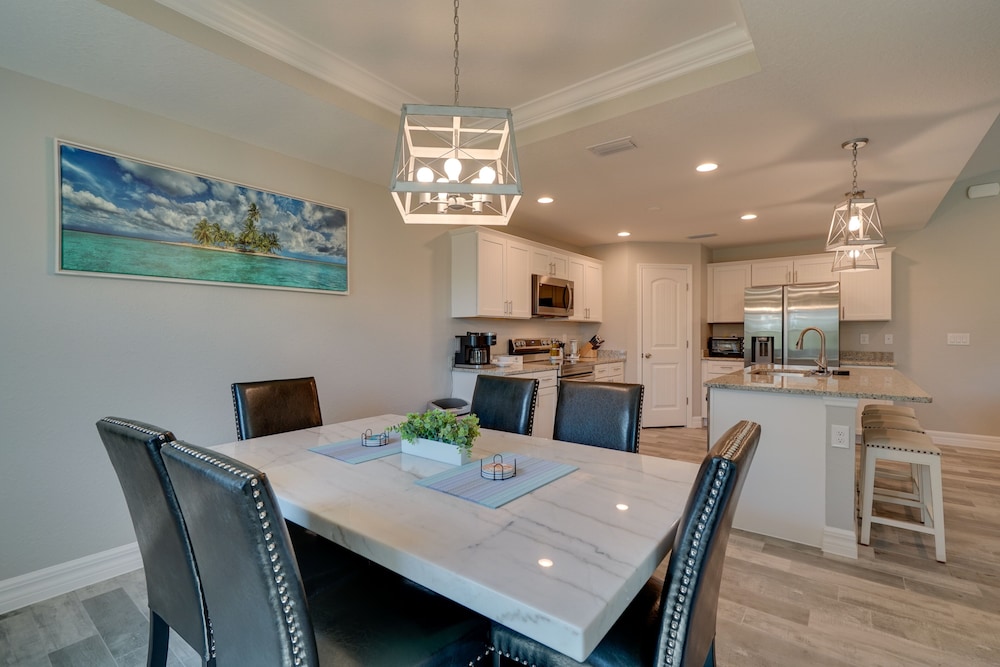 South Gulf Cove Port Charlotte Retreat: Gas Grill in Port Charlotte, United States