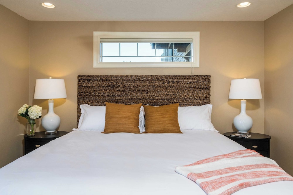 Blue Starfish by Avantstay Ocean Views & Direct Cannon Beach Access - photo 17