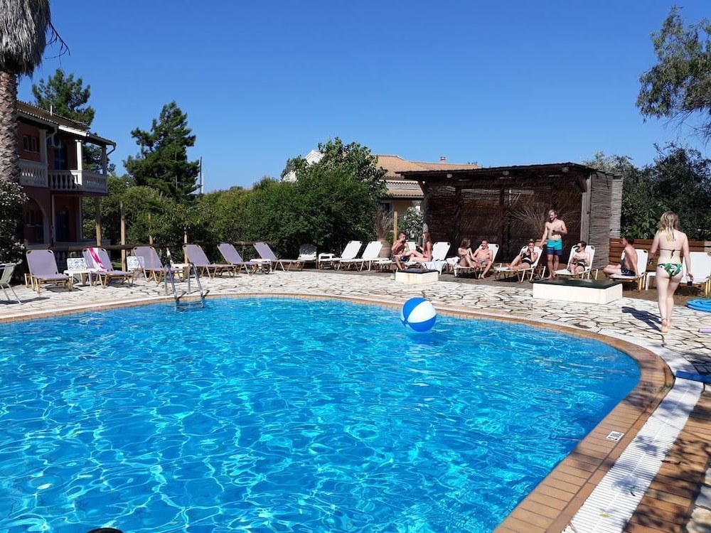 Harbour Inn Corfu - last minute hotel in Corfu