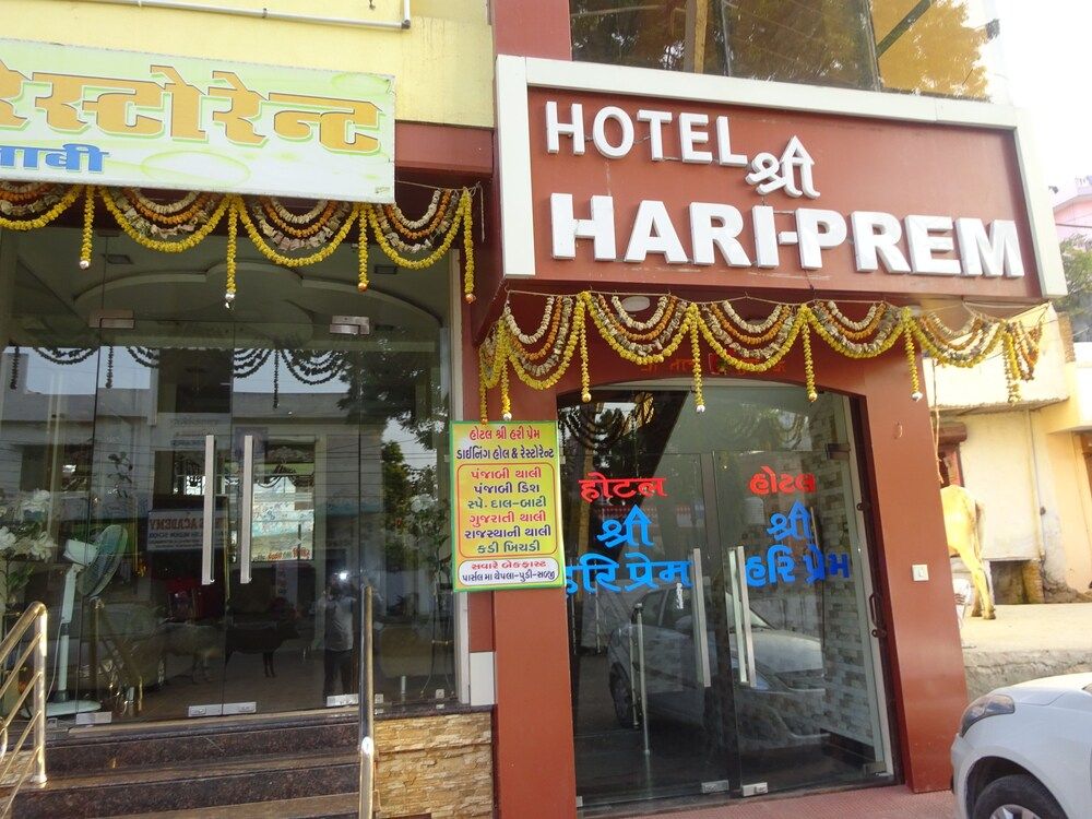 Hotel Shri Hari Prem in Nathdwara, India