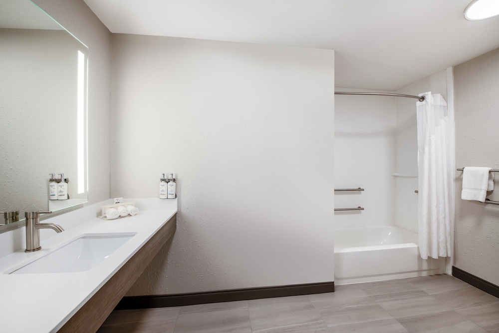 Holiday Inn Express & Suites Wilson I 95 By IHG - photo 26