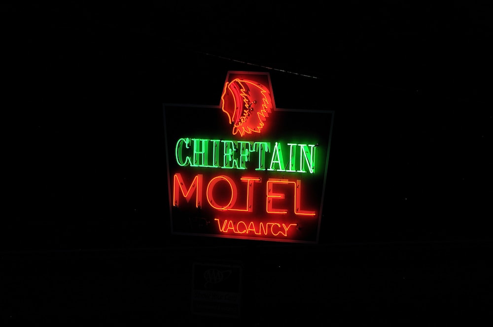 Chieftain Motel - carbon neutral hotel in Watkins Glen