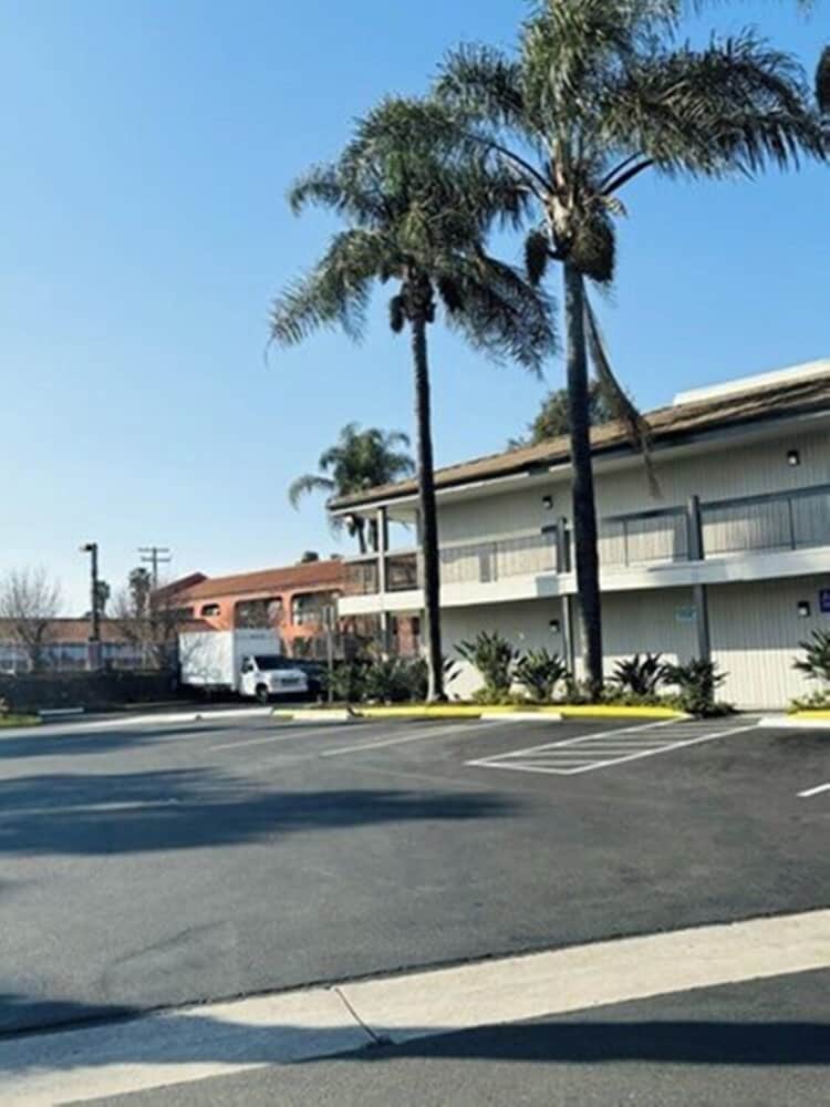 Motel 6 Santa Ana CA - photo 34