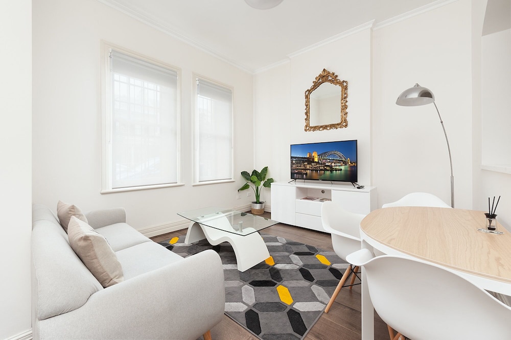 Stunning Sydney Home 1 — 4-Star Luxury Hotel in Millers Point, Australia