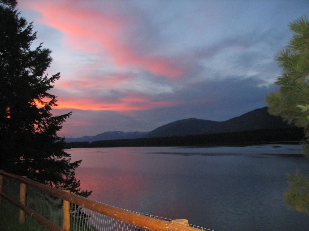 Lakeside Resort and Motel - photo 181