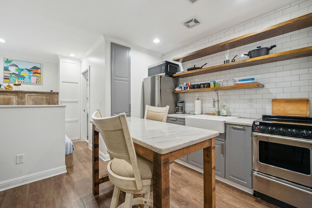 Downtown Wilmington Studio in Historic District - photo 6