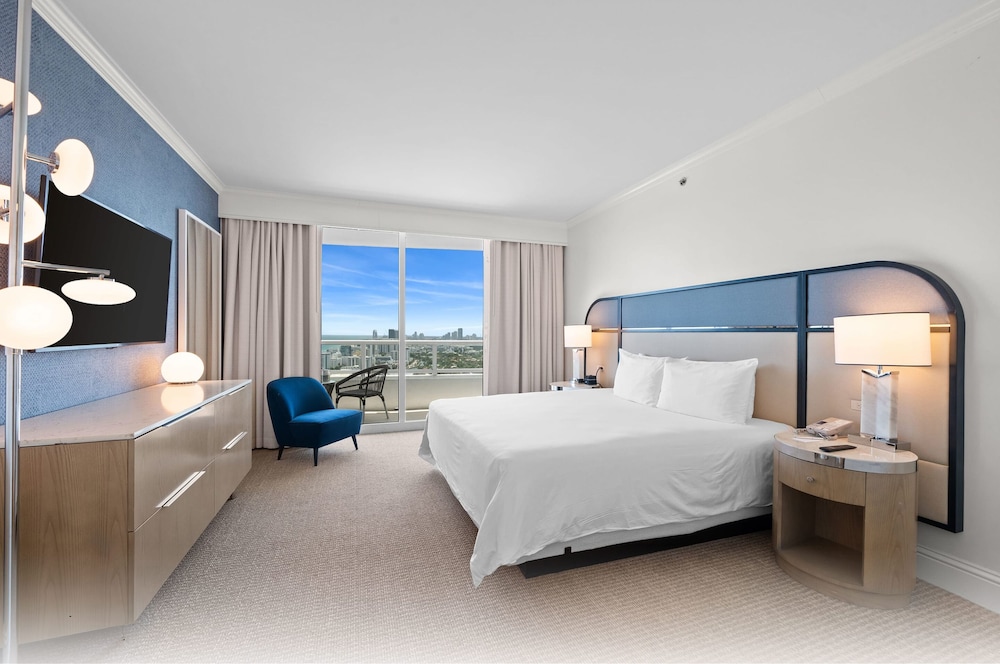Fontainebleau Miami Beach Private Luxury Suites - photo 75