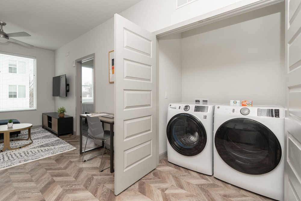 Yugo Guest Suites - photo 9