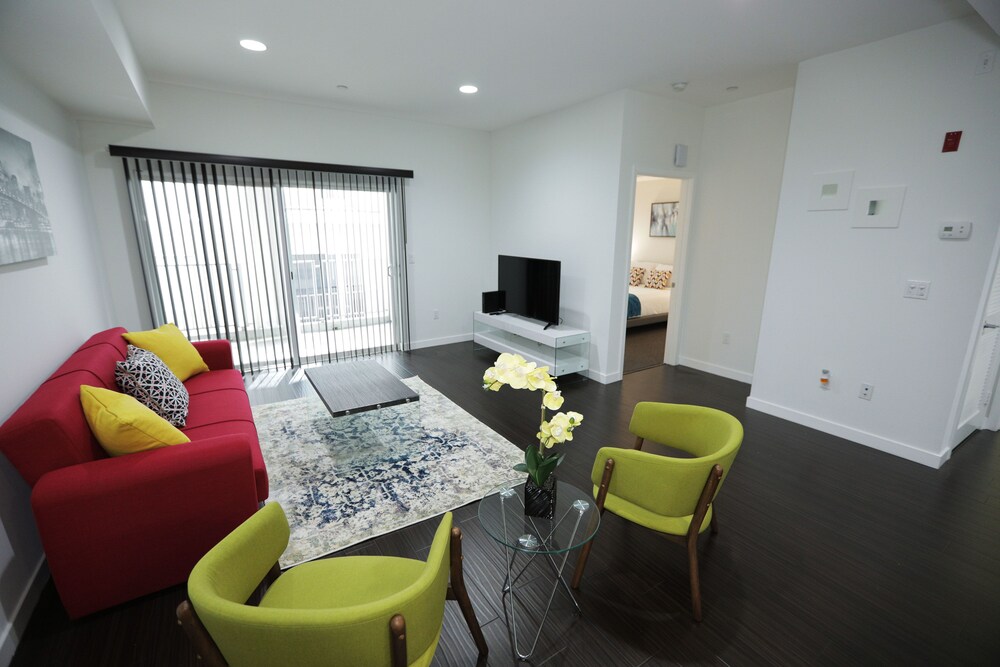 Hollywood Urban Residences - photo 7