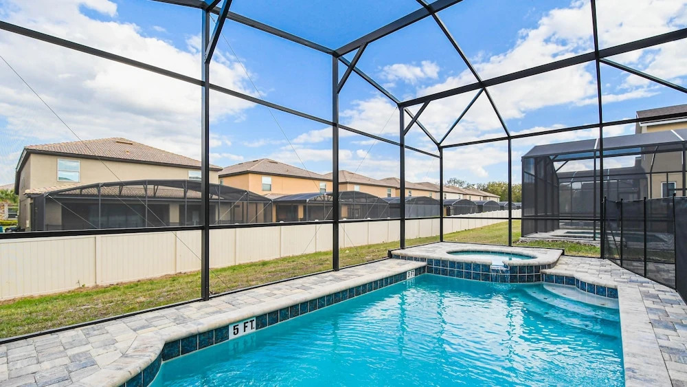 Family Oasis with Themed Rooms & Private Pool - photo 15