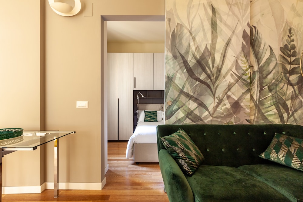easyhomes Vincenzo Monti — 4-Star Luxury Hotel in Milan, Italy
