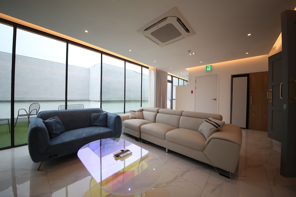 Vantt Hotel - carbon neutral hotel in Gwangju