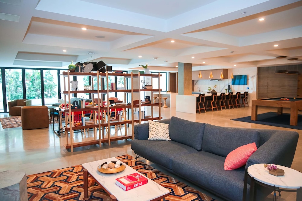 Fully Furnished Suites near Little Tokyo - photo 8