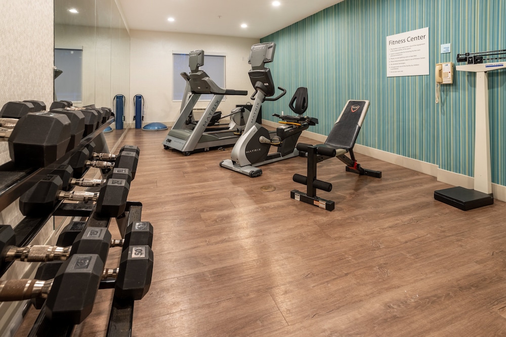 Holiday Inn Express Hotel & Suites Salisbury Delmar by IHG - photo 23
