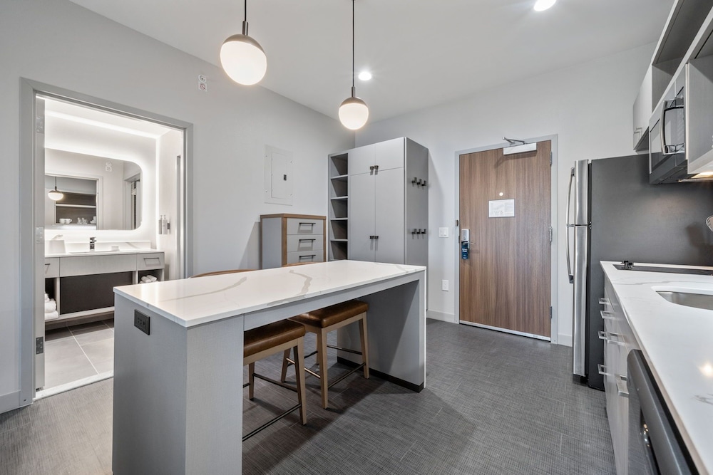 Homewood Suites By Hilton Austin Airport - photo 36
