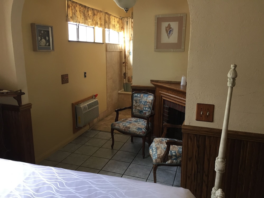 Seacrest Inn - photo 7