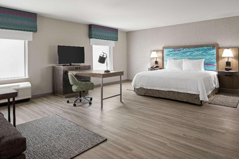 Hampton Inn & Suites Cranberry Pittsburgh - photo 10