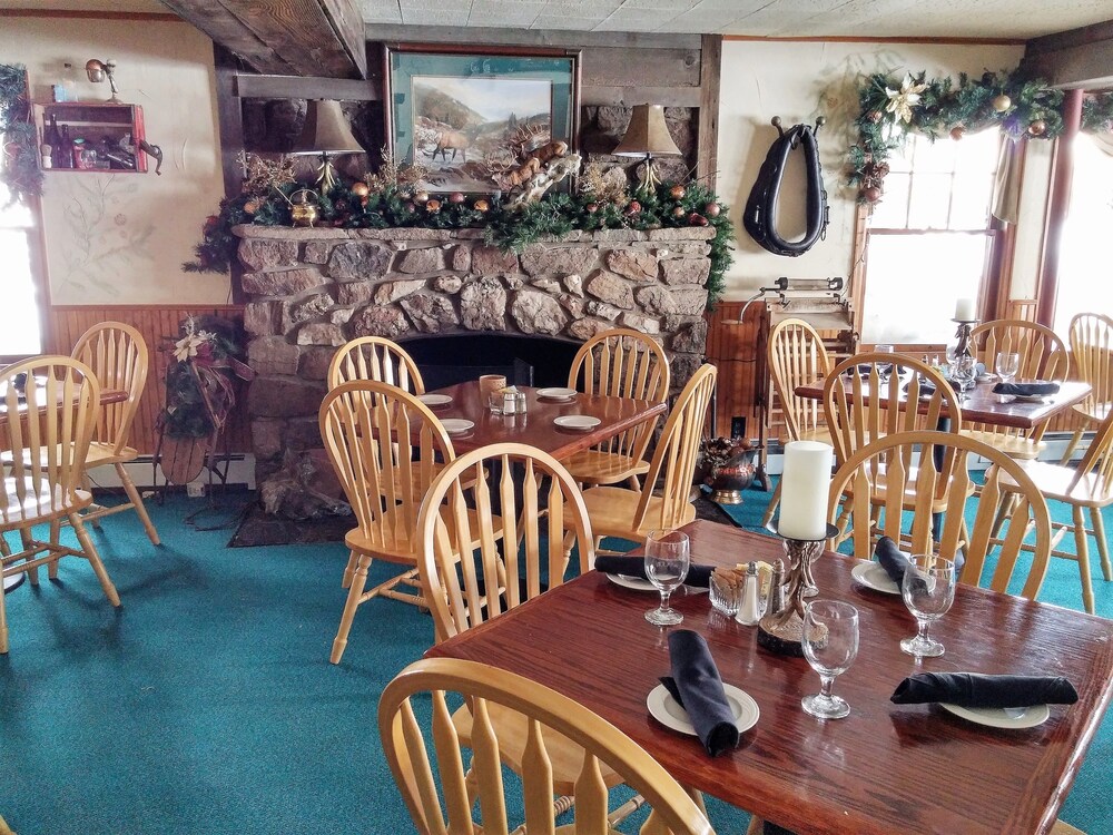 Daven Haven Lodge & Cabins - photo 76