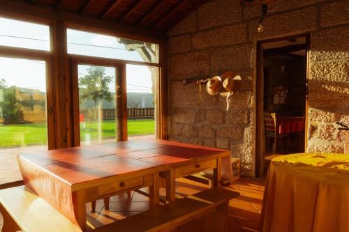 Cozy Family Home in Amazing Mountain with piano — 4-Star Luxury Hotel in Amarante, Portugal