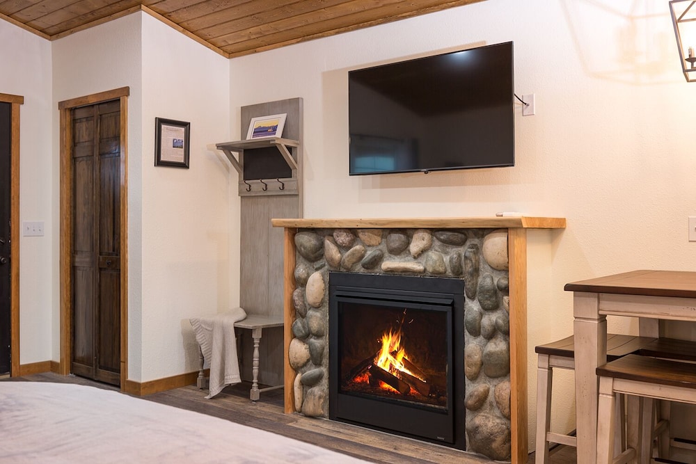 Woodland Inns - photo 22